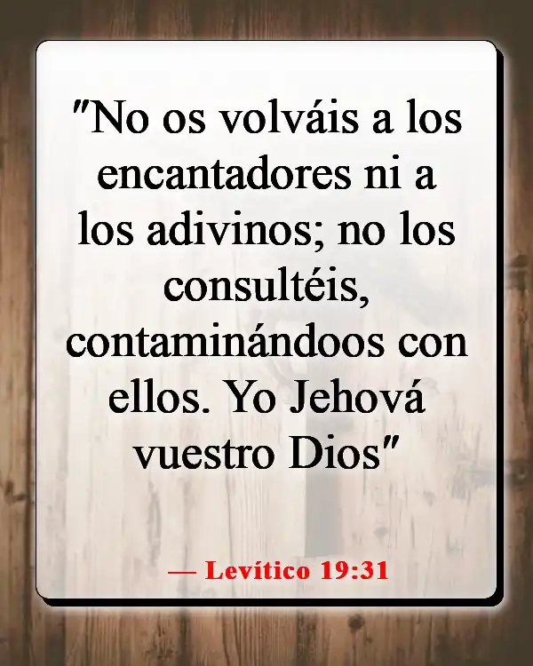 Versículos de la Biblia sobre el diablo disfrazado (Levítico 19:31)
